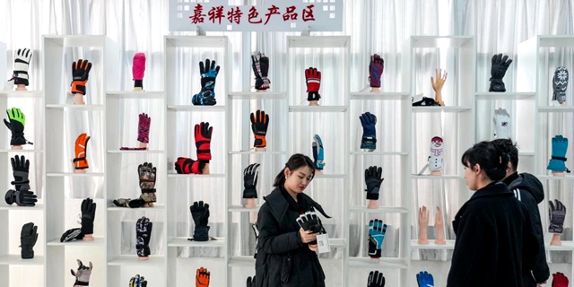  小叮當帶CSGO隊友找回丟失的羊